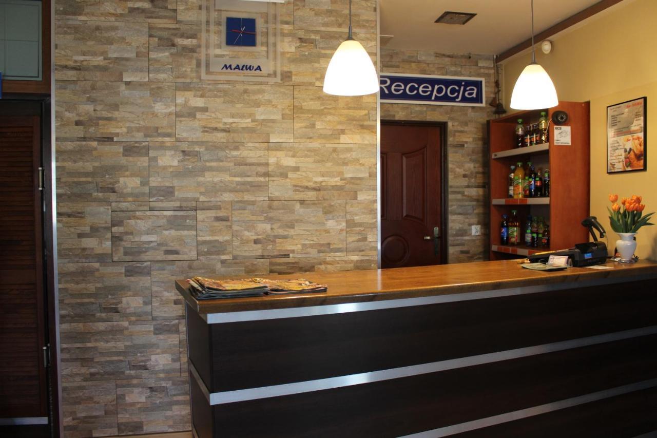 Bar Malwa Motel Aleksandrow Lodzki Exterior photo