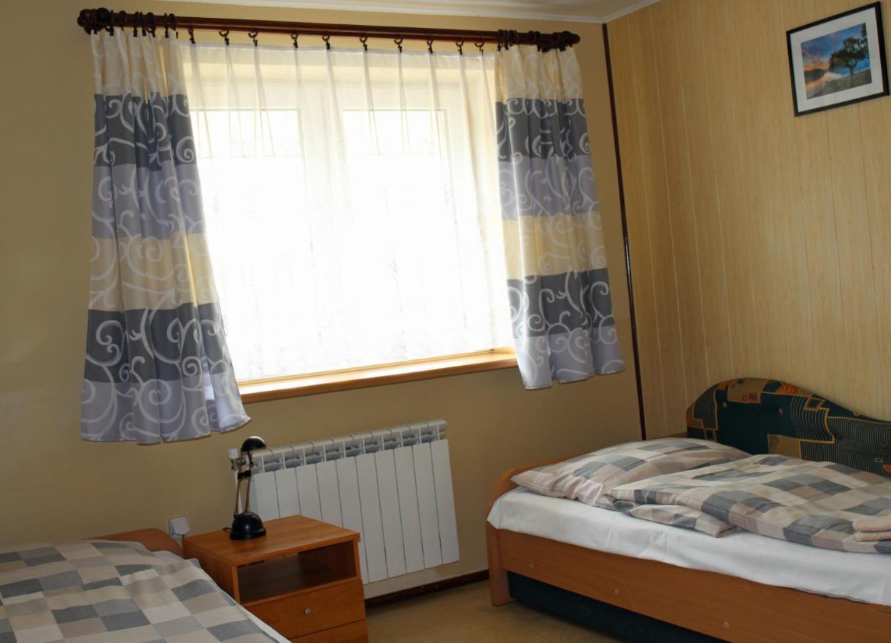 Bar Malwa Motel Aleksandrow Lodzki Exterior photo